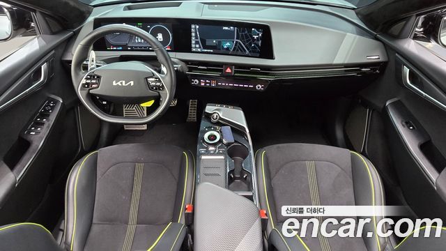Kia EV6 GT 4WD 2023 — фото 7