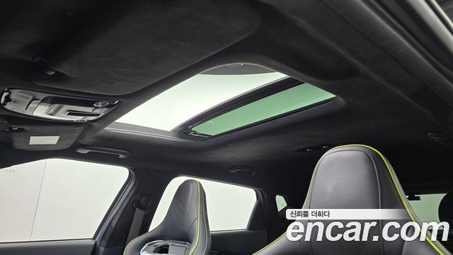 Kia EV6 GT 4WD 2023 — фото 18