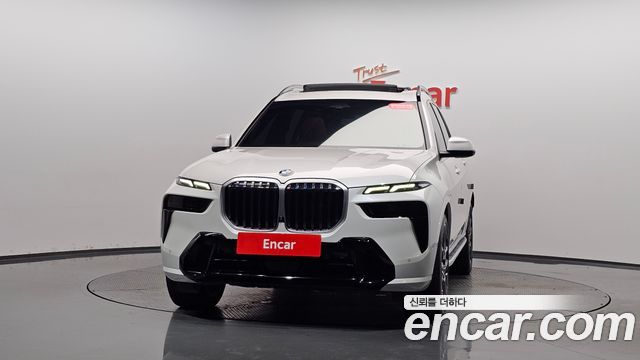BMW X7 (G07) xDrive 40i M Sport 6STR 2024 — фото 3