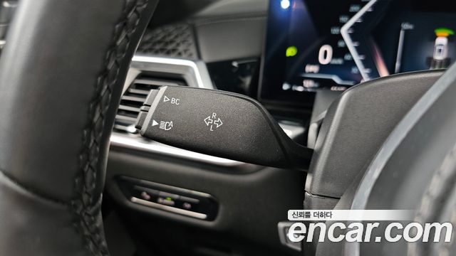 BMW X7 (G07) xDrive 40i M Sport 6STR 2024 — фото 15