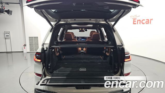 BMW X7 (G07) xDrive 40i M Sport 6STR 2024 — фото 36