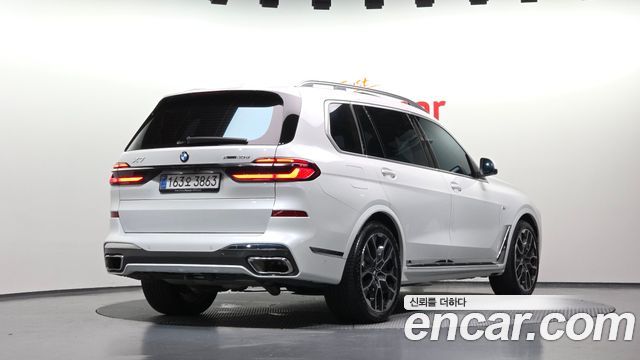 BMW X7 (G07) xDrive 40d M Sport 6STR 2025 — фото 2