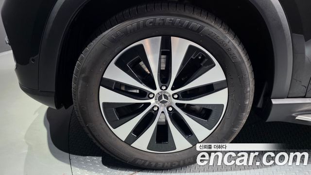 Mercedes-Benz GLE-Class (W167) GLE300d 4MATIC 2024 — фото 5