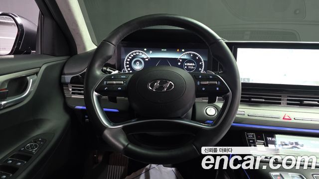 Hyundai Grandeur (IG) 2.5 Le Blanc 2023 — фото 13