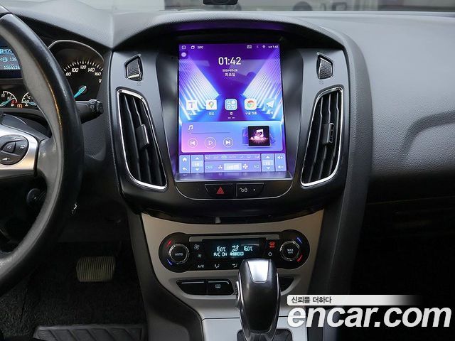 Ford Focus 2.0 Diesel Sport Hatchback 3rd 2014 — фото 9