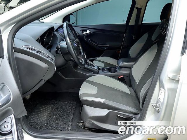 Ford Focus 2.0 Diesel Sport Hatchback 3rd 2014 — фото 16