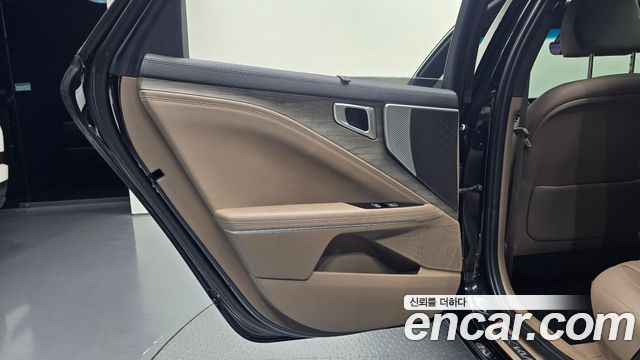 Kia K8 Hybrid Noblesse 2022 — фото 31