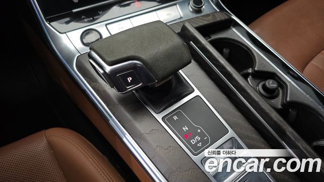Audi A6 (C8) 45 TFSI Premium 2021 — фото 9