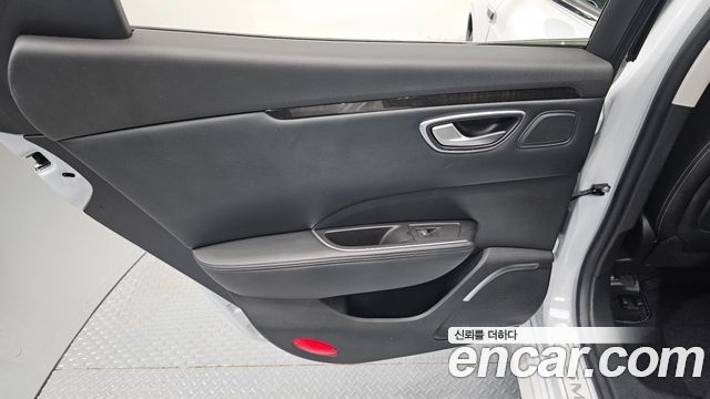 Renault Korea SM6 2.0 LPe RE (Disabled) 2019 — фото 25