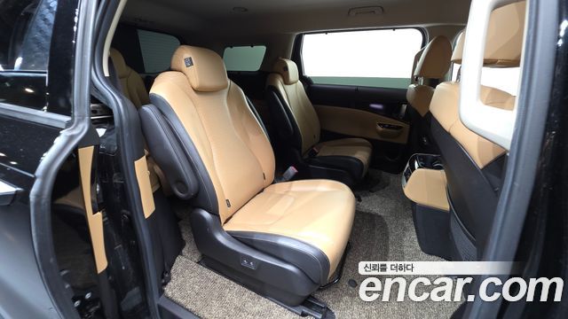 Kia Carnival (IV) Diesel 9-Seater Signature 2021 — фото 16