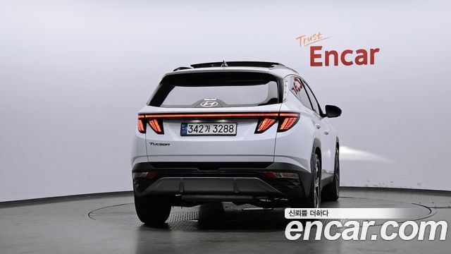 Hyundai Tucson (NX4) Gasoline 1.6 Turbo 2WD Inspiration 2023 — фото 4