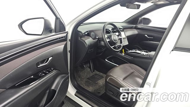 Hyundai Tucson (NX4) Gasoline 1.6 Turbo 2WD Inspiration 2023 — фото 10