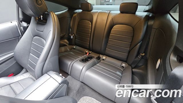 Mercedes-Benz C-Class (W205) C200 Coupe 2020 — фото 11