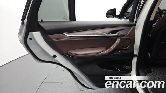 BMW X5 (F15) xDrive 30d 2018 — фото 31