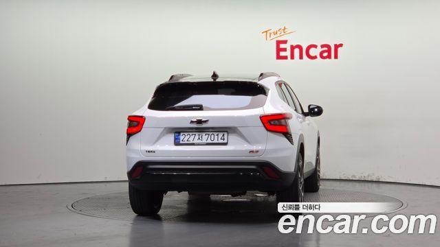 Chevrolet Trax Crossover 1.2 RS 2024 — фото 4