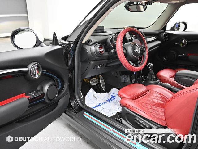 MINI Cooper HIGH Third Generation 2019 — фото 15