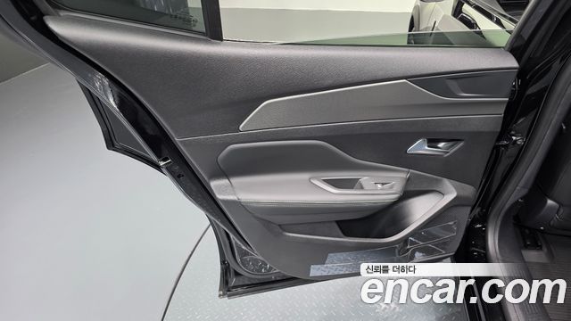 Peugeot 408 1.2 Pure Tech GT 2025 — фото 31