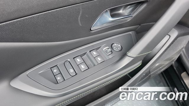 Peugeot 408 1.2 Pure Tech GT 2025 — фото 35