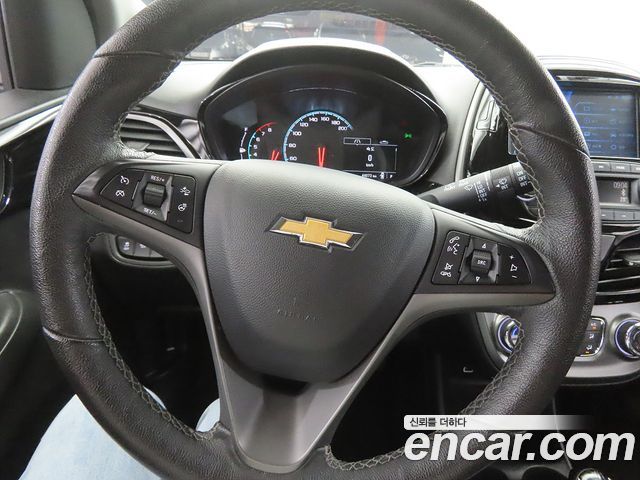 Chevrolet Spark Premier 2022 — фото 8