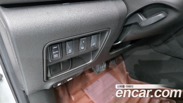Renault Korea QM6 Diesel 4WD RE Signature 2018 — фото 22