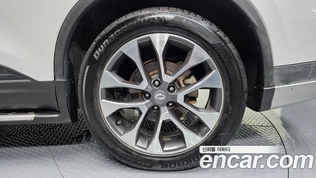 Renault Korea QM6 Diesel 4WD RE Signature 2018 — фото 27