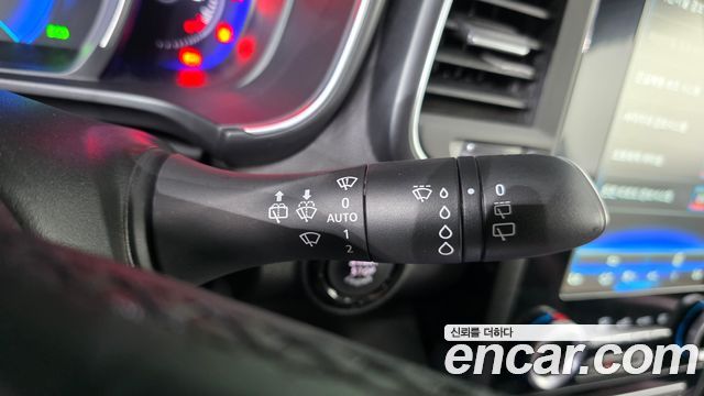 Renault Korea QM6 Diesel 4WD RE Signature 2018 — фото 33