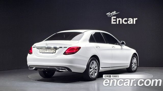 Mercedes-Benz C-Class (W205) C200 Avantgarde 2020 — фото 2