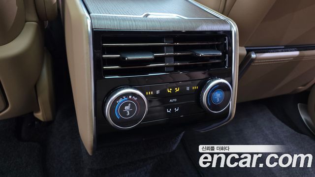 Land Rover Range Rover (V) P530 Autobiography Long Wheel Base 2024 — фото 17