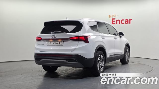 Hyundai Santa Fe Diesel 2.2 2WD Exclusive 2023 — фото 2