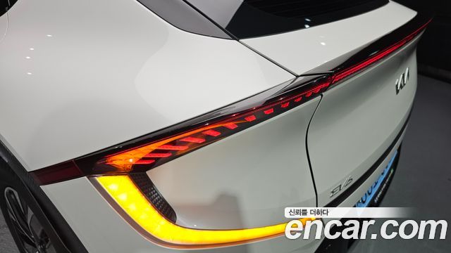 Kia EV6 Long Range Earth 2023 — фото 29
