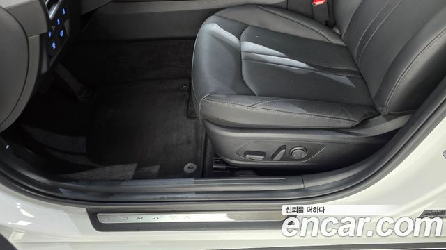 Hyundai Sonata The Edge (DN8) 2.0 Exclusive 2024 — фото 38