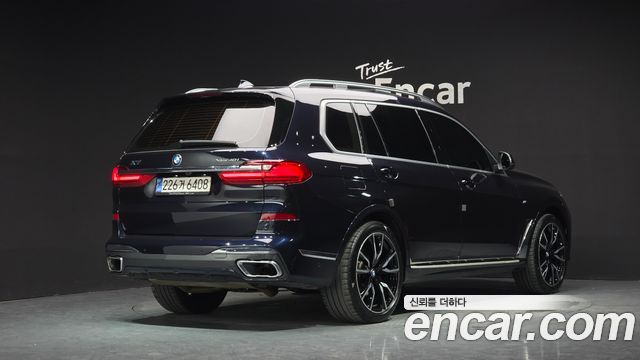 BMW X7 (G07) xDrive 40i M Sport 6STR 2022 — фото 2