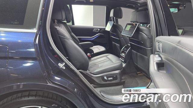 BMW X7 (G07) xDrive 40i M Sport 6STR 2022 — фото 12