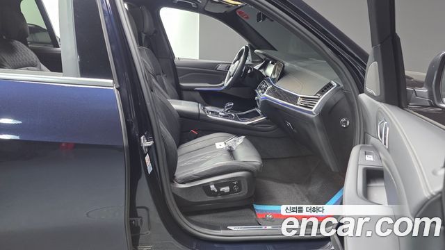BMW X7 (G07) xDrive 40i M Sport 6STR 2022 — фото 26