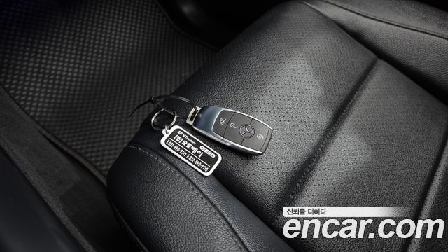 Mercedes-Benz GLE-Class (W167) GLE350 4MATIC 2026 — фото 15