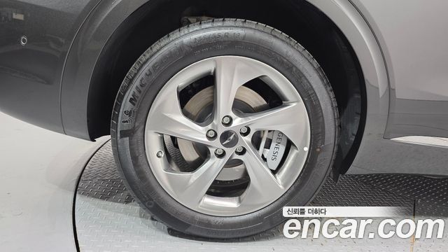 Genesis GV70 2.5T Gasoline AWD 2025 — фото 5