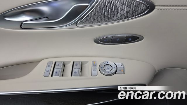 Genesis GV70 2.5T Gasoline AWD 2025 — фото 12