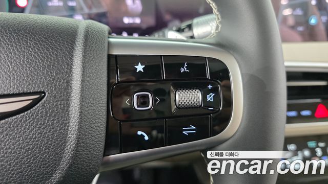 Genesis GV70 2.5T Gasoline AWD 2025 — фото 16