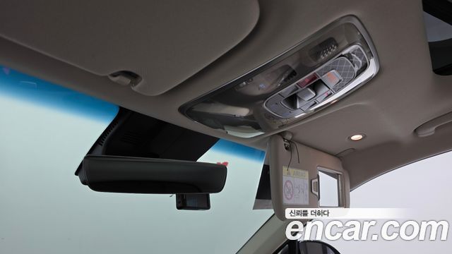 Genesis GV70 2.5T Gasoline AWD 2025 — фото 28