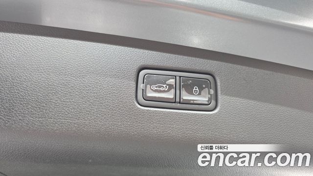 Genesis GV70 2.5T Gasoline AWD 2025 — фото 34