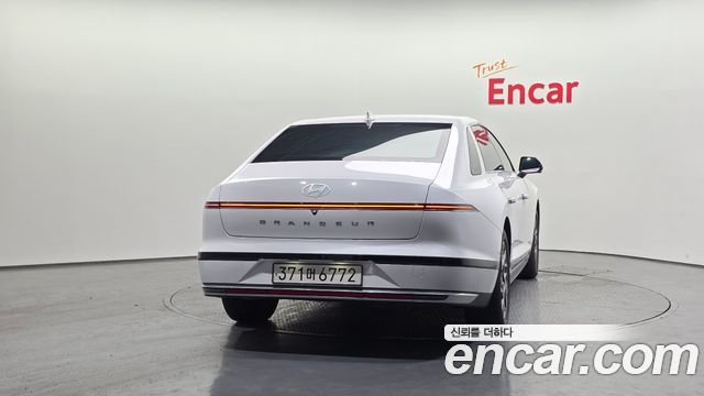 Hyundai Grandeur (GN7) 3.5 LPG 2WD Exclusive 2024 — фото 4