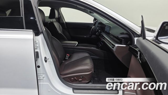 Hyundai Grandeur (GN7) 3.5 LPG 2WD Exclusive 2024 — фото 11