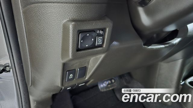 Nissan Cube 1.8 SL Z12 2013 — фото 17