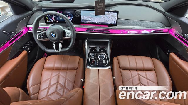 BMW 7 Series (G70) 740i xDrive M Sport 2024 — фото 7