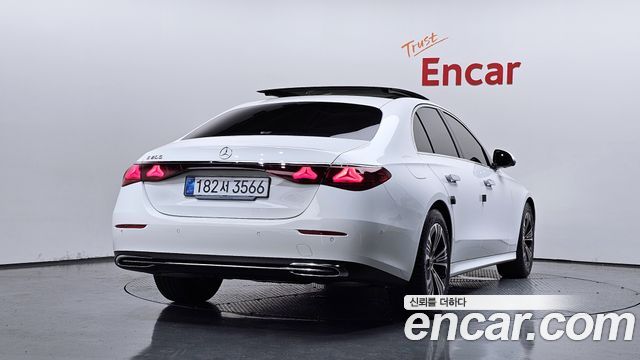 Mercedes-Benz E-Class (W214) E200 Avantgarde 2025 — фото 2
