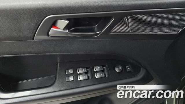 KG Mobility (SsangYong) Rexton Sports Khan Diesel 2.2 4WD Prestige 2023 — фото 16