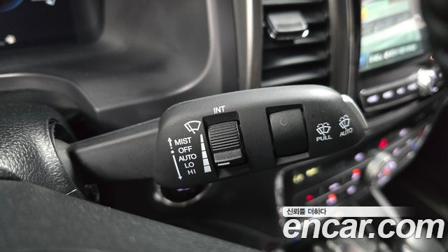 KG Mobility (SsangYong) Rexton Sports Khan Diesel 2.2 4WD Prestige 2023 — фото 20