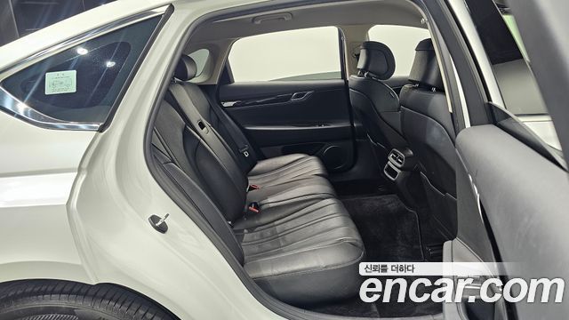 Genesis G80 (RG3) Gasoline 2.5 Turbo AWD 2022 — фото 11