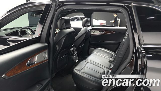 Lincoln MKX (II) 2.7 2WD 2017 — фото 16