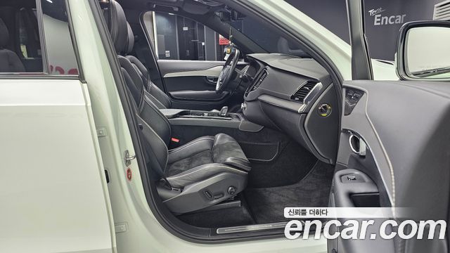 Volvo XC90 (II) T8 R-Design Hybrid 2021 — фото 11